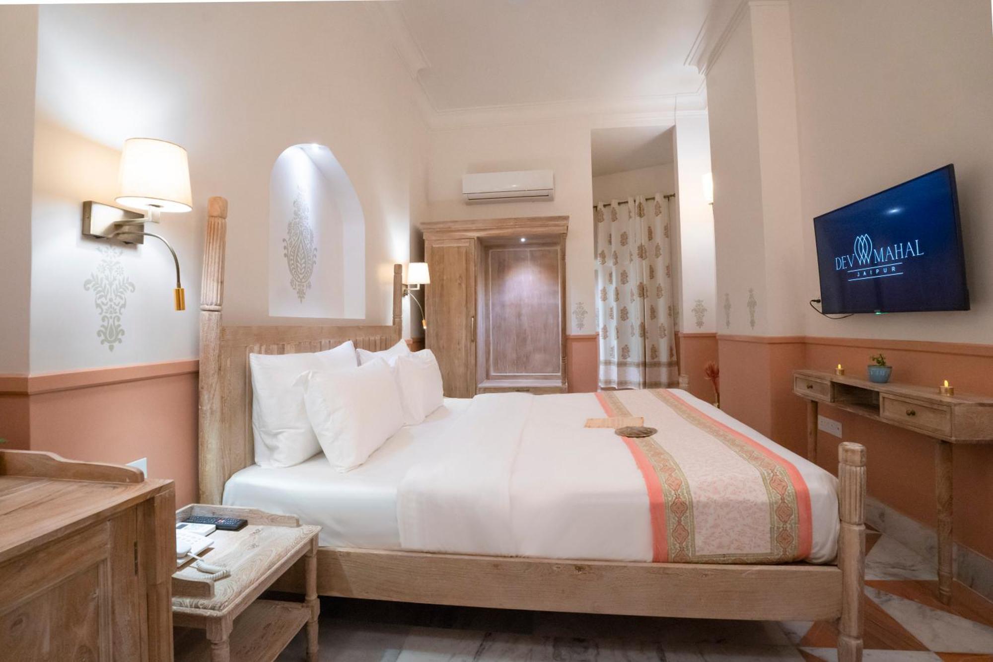 Dev Mahal - A Boutique Heritage Hotel Jaipur Ngoại thất bức ảnh