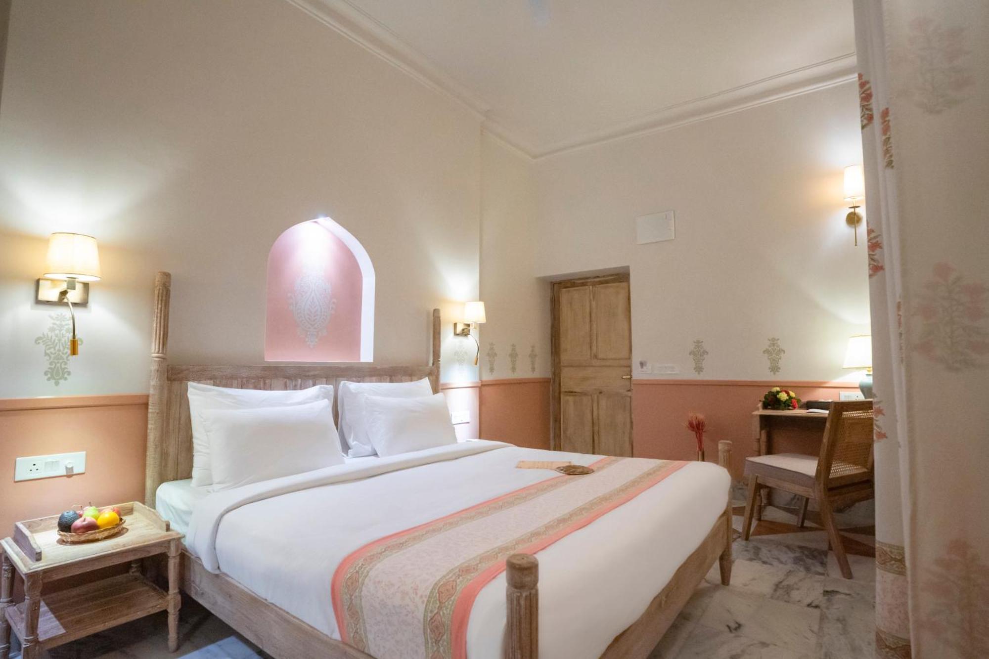 Dev Mahal - A Boutique Heritage Hotel Jaipur Ngoại thất bức ảnh