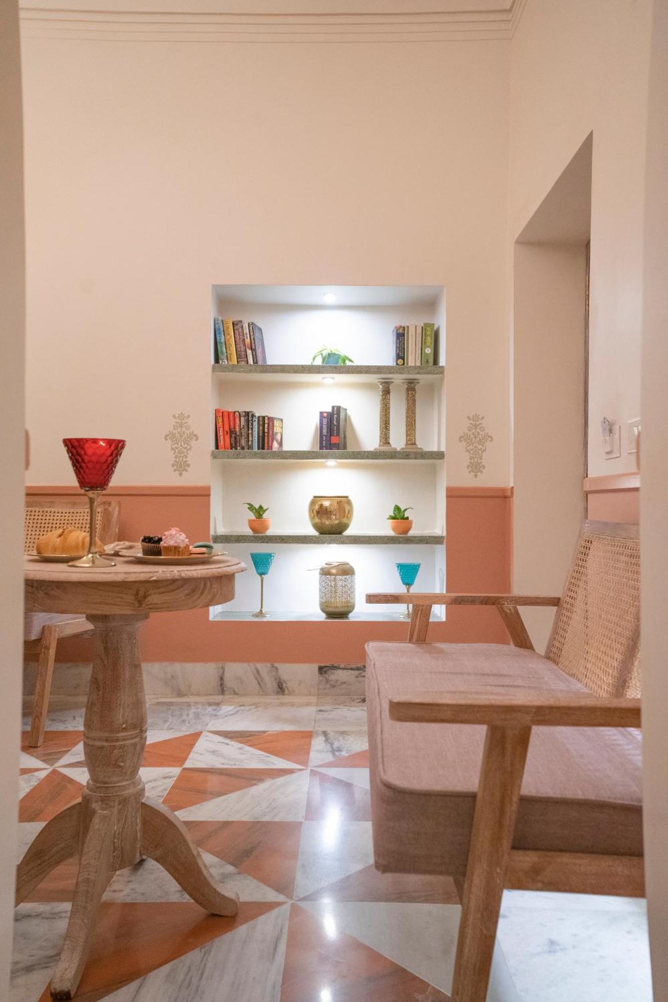 Dev Mahal - A Boutique Heritage Hotel Jaipur Ngoại thất bức ảnh