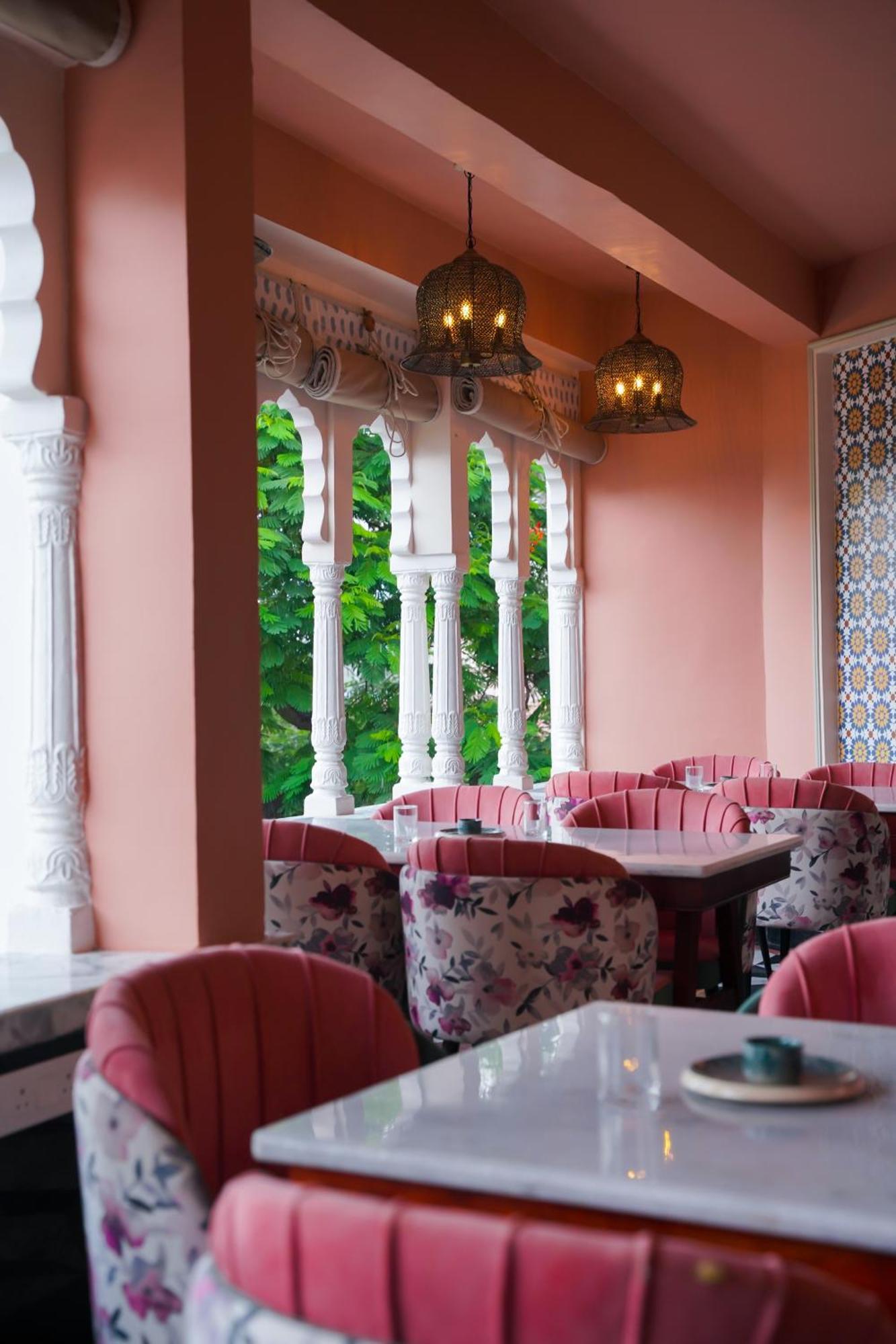 Dev Mahal - A Boutique Heritage Hotel Jaipur Ngoại thất bức ảnh