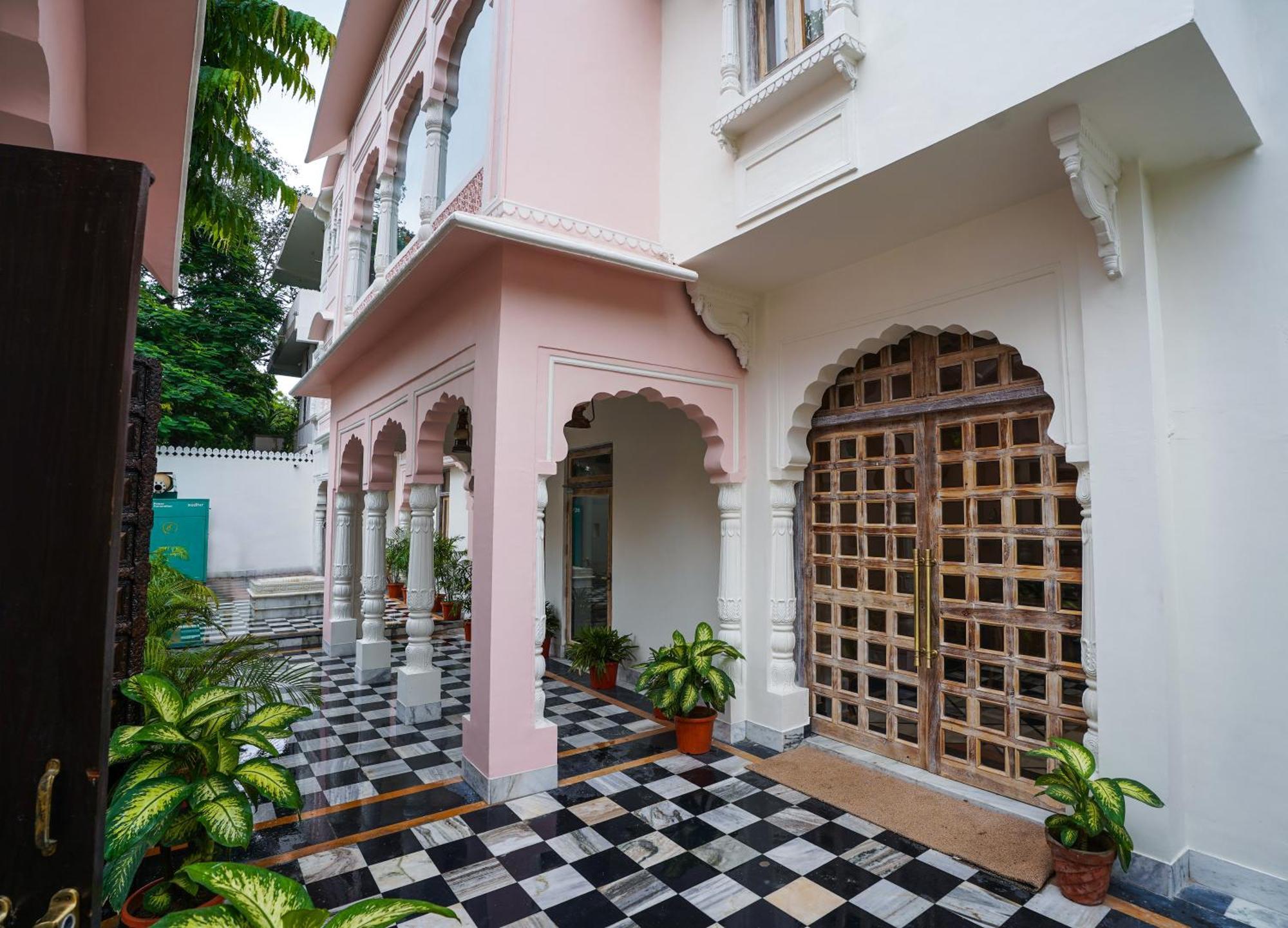 Dev Mahal - A Boutique Heritage Hotel Jaipur Ngoại thất bức ảnh