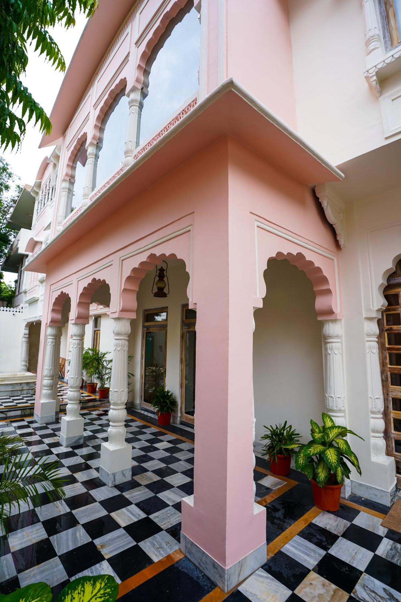 Dev Mahal - A Boutique Heritage Hotel Jaipur Ngoại thất bức ảnh